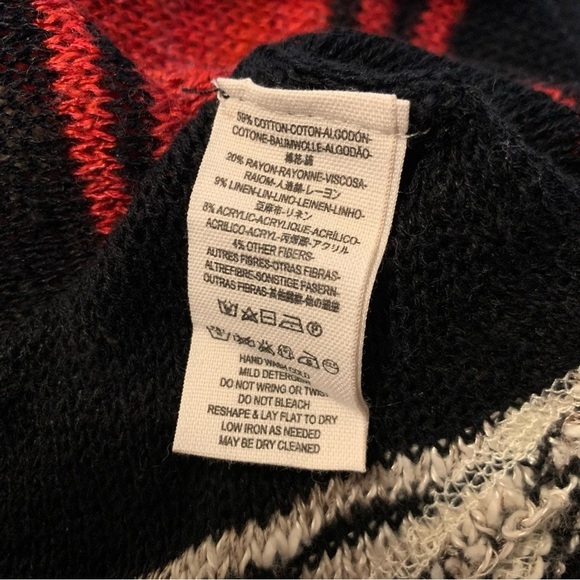 Free People Black and Cream Crew Neck Tunic Sweater High Low Hem Women XS - Picture 6 of 6